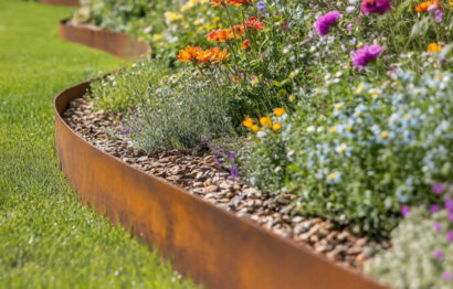 Lawn-edging-woven-wood
